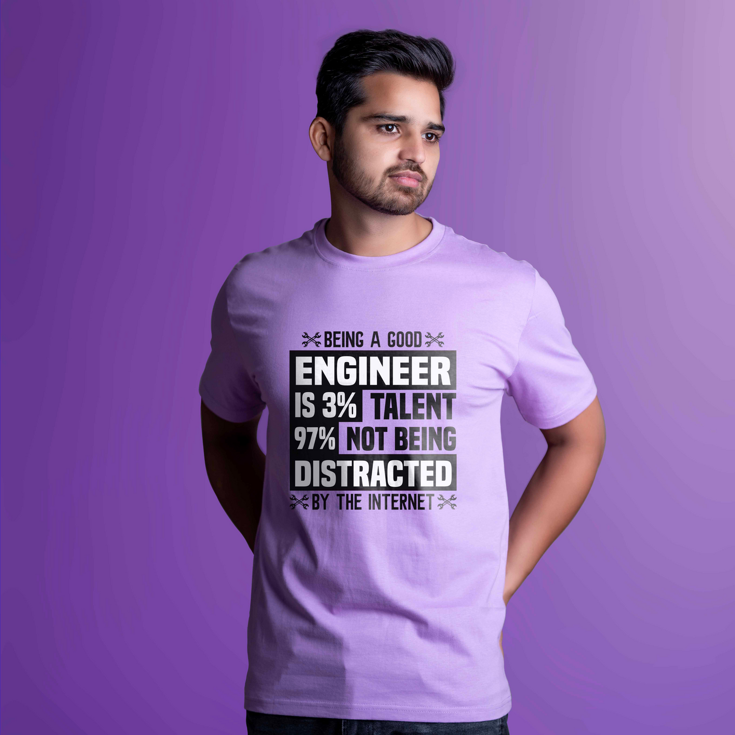 DISTRACTED T-SHIRT